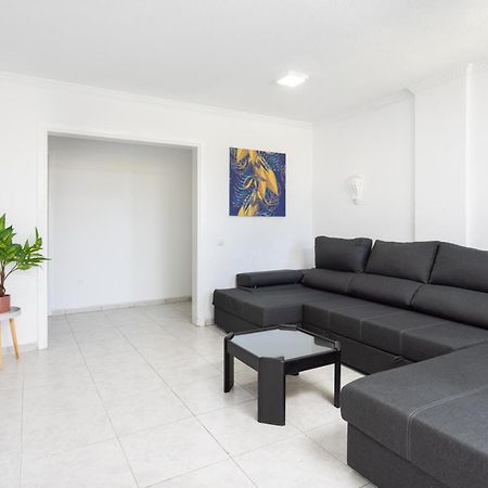 Classbnb - Three Spacious Apartments 150M From The Las Americas Promenade Arona  Exteriör bild